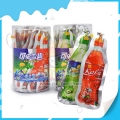Kavanozda lezzetli kola ve sprite aromalı toz şeker 
