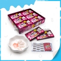 Patlayan şekerli çilek aromalı tablet sakız 